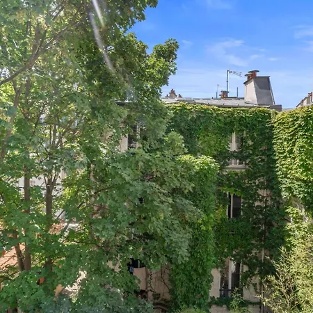 En Avec Terrasse 20 Quarto em Acomodações Particulares